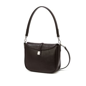 [헤지스]HIWA6E641W3_여성 브라운 단색 가죽 미니 숄더백