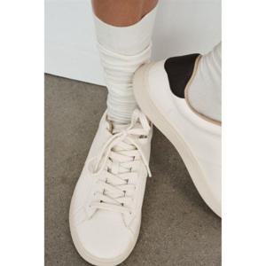 자라 ZARA 뒤꿈치 디테일 스니커즈 - 크림 화이트 5410710002 324571 (5410/710/002)