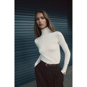 자라 ZARA 베이직 플레인 니트 스웨터 - 크림 8851181712 324104