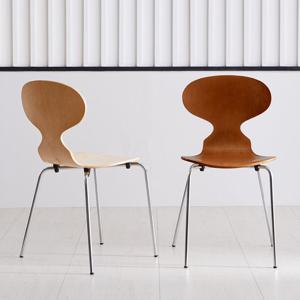 베스트리빙 미드센츄리 모던 앤트 고주파 인테리어 원목 의자 2개