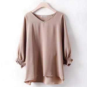 아이우먼 젤리V볼륨소매블라우스 NB3053M411 빅사이즈