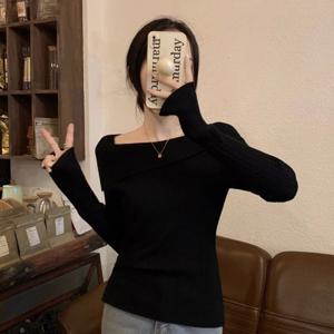 [리빌모아]여자 스퀘어넥 오프숄더 골지 니트 DMSW-KNA-SDHHE72-