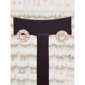 볼라레 세이브존01 라운드 육각 큐빅 볼드 은침 귀걸이 spe1266