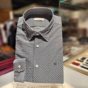 듀퐁셔츠 SE5SM21LS327SNY 25SS 여름용 구김없는 면 프린트 슬림 핏 남방