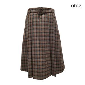 [에이비에프지]벨티드 체크패턴 미디 주름 스커트 APZ5QS04G