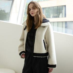 [코데즈컴바인] 시어링 리버시블 숏 무스탕 (CKD-LE501WB)