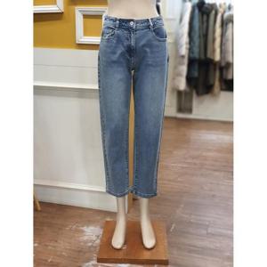 BCBG 세이브존01 일자핏 데님 팬츠 B5A1P351A