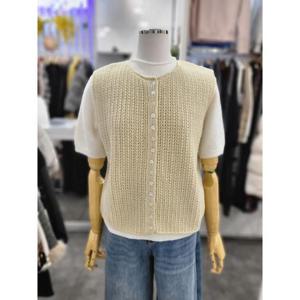 밸리걸 세이브존01 베이지 버튼업 니트 베스트 617410