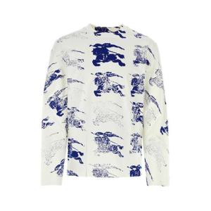 26 SS 버버리 올오버 로고 프린트 롱슬리브 티셔츠 8081356