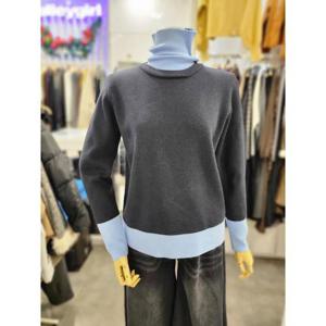 밸리걸 세이브존01 투톤 컬러 블록 터틀넥 니트 824370-1