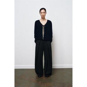 자라 ZARA 100% 울 브이넥 엑스트라 소프트 스웨터 - 네이비 9598106401 323955