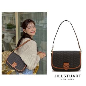 [질스튜어트] 브라운 로젤라칠링 패턴 새들백 JABA5E309W2