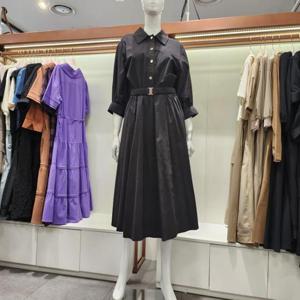 수스 HC04 뒷 트임 포인트 밸트 원피스 S252BOP403