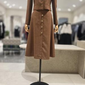 모조 모조에스핀 셋업 단추포인트 A라인 스커트 (J253XSD104)