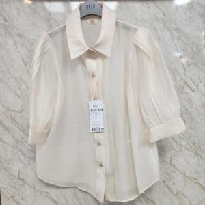 리안뉴욕 DP01 반팔소매퍼프블라우스 RTFWBL020