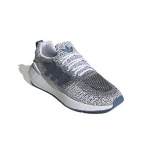 아디다스 스위프트 런 22 런닝화 화이트 알터드 블루 GW6822