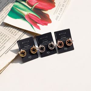 [폭스타일] [은침] 리본 스마일 걸 귀걸이