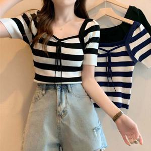 반팔 데이트룩 24072602 여름옷 가을옷 스퀘어넥