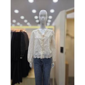 [플라스틱아일랜드]브이넥 레이스 블라우스 PS7XA3B1_DJ