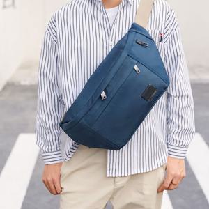 캐주얼 사각패치 웨이스트백 크로스바디백