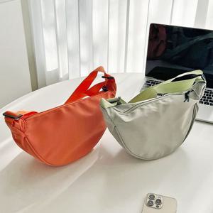 힙색 크로스백 여성가방 학생 데일리 슬링백 2개