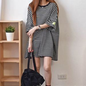 [리빌모아]여자 루즈핏 스트라이프 롱 반팔티 DMSW-TSH-SHHE56-