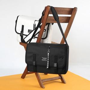 올리비아 22007 캐주얼 매신저백