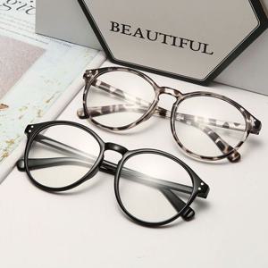 동그리뿔테안경 패션 데일리 호피 쌩얼 뿔테 유니크
