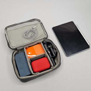 2단 대용량 전자기기 파우치 그레이 케이블 usb 충전