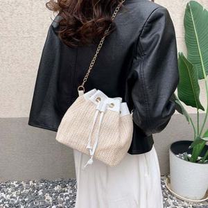 여성 여름 미니크로스백 왕골가방 체인 복조리 버킷햇 여름가방 여자가방 버킷백 여름버킷백 미니버킷백