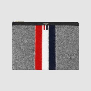 톰브라운 MAC021L 07558 035 울 삼선 미디움 클러치 메드그레이 공용 가방