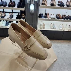 [엘칸토]엘칸토 HC10 여성아이보리베이직로퍼3cm LCWD76U61339 (