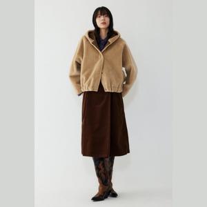 [톰보이]신세틱 스웨이드 리버시블 후디 점퍼(9105461120).CNN