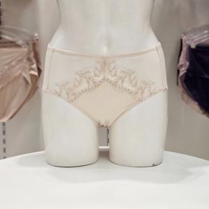 [트라이엄프] 수입 아쿠아 러쉬 기능성 폴리스판 맥시 힙스터팬티 TBES872524 CS