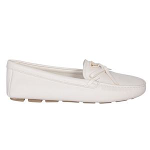 26 SS 프라다 트라이앵글 플라크 로고 리본 슬립온 로퍼 화이트 1DD076F005ATG