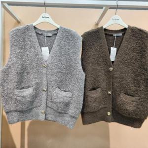 Destijl HC34 로즈뽀글이 브이넥 앞오픈형단추 니트 조끼 D2541vt01