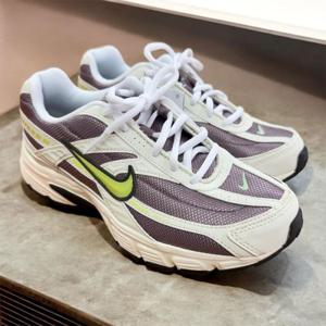 나이키 이니시에이터 (여성) 러닝 운동화 IB8917-204