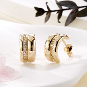 [비앤비골드] 14K 볼륨 큐빅 하프링 침귀걸이 한쌍 SNE42384