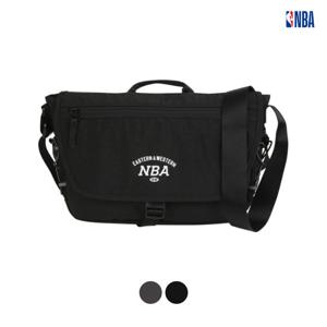 [엔비에이]공용 스트릿 캐주얼 아치형 레터 메신저백 N245AB053P