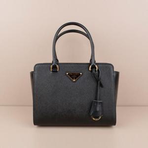 프라다 사피아노 삼각로고 스몰 토트백 블랙 1BA409 2EDV F0002