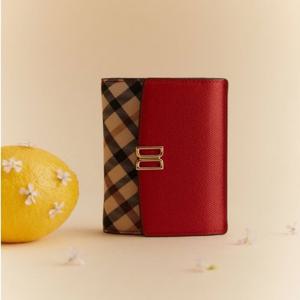 [닥스핸드백] 레드 체크배색 DD로고 2단 반지갑DCWA6E408R2