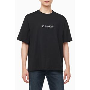 [캘빈클라인 진]남녀공용 릴렉스핏 스탠다드 로고 반팔 티셔츠 40HM228-UB1