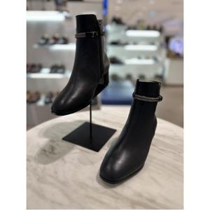 [소다] 여성 발목 보석스트랩 앵글부츠 (ALB307 LC10)