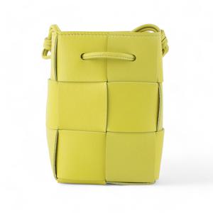 (명품) 보테가베네타 680217 미니 카세트 버킷 크