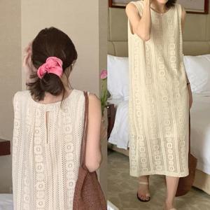 [에스이엔몰] 여름 민소매 뜨개 나시 펀칭 원피스