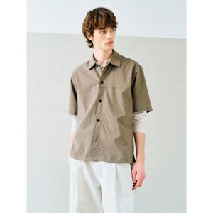 [로가디스] [LIGHT SETUP] 스트레치 나일론 오버핏 반팔 셔츠  베이지 (RY5465C98A)