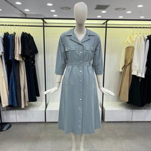 [씨씨콜렉트]오픈 카라 벨티드 원피스 E241PSE126LB_CA