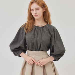 [매긴]볼륨 슬리브 체크 블라우스 PBMF5F1BL5020