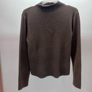 Latium HC06 신축성 좋은 세미크롭 비즈메탈배색 반목폴라 쫄 니트티 T2541sw07B