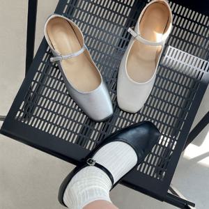 여성3컬러 사각 코 메리 제인 플랫 RJ-ba7263